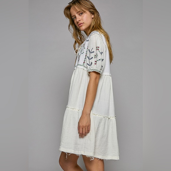 44. POL 🛑 COST!LAST 1!! Midi Dress White Embroidered Aztec Gauze tunic - Picture 5 of 8